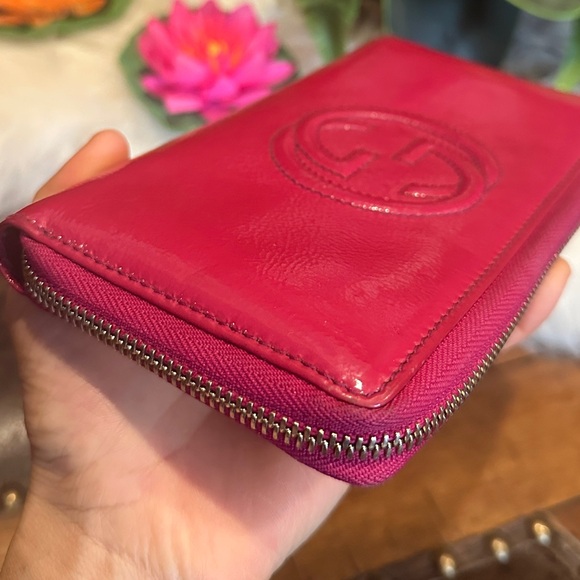 Gucci Soho red leather wallet - Picture 4 of 17